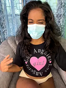 Snapshot of SukiyamaAsia chatting on 10/21/25, 06:13 SukiyamaAsia online show from 10/21/25, 06:13