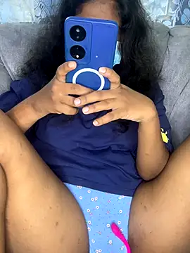 Snapshot of SukiyamaAsia chatting on 11/24/25, 07:30 SukiyamaAsia online show from 11/24/25, 07:30