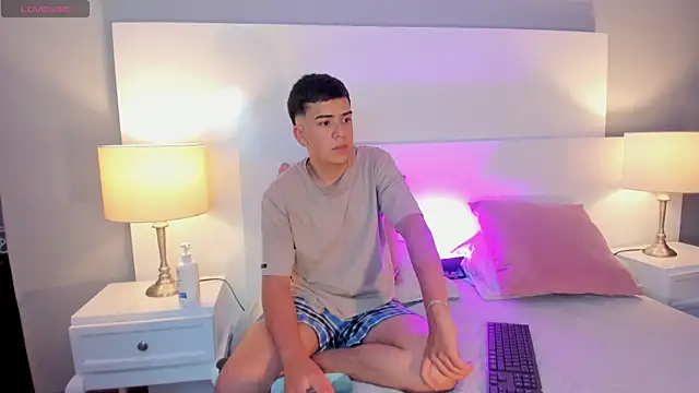 Dylan Katte online show from 04/29/26, 12:04