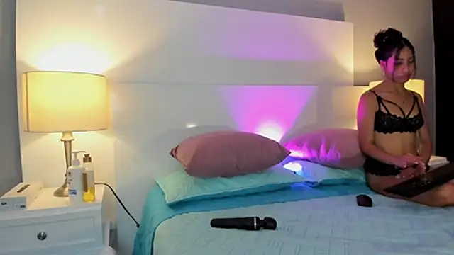 Snapshot of Dylan_Katte chatting on 01/11/26, 04:19 Dylan Katte online show from 01/11/26, 04:19