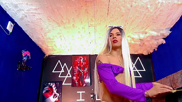 Fersexy Dolls online show from 10/30/25, 07:17