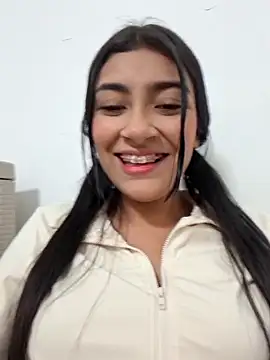 Sweed-virgin-pussy online show from 05/18/26, 01:50