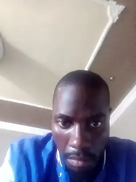 biGgslong01 online show from 04/10/26, 10:22