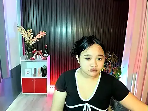 UrFavouriteCravings online show from 11/03/25, 12:16