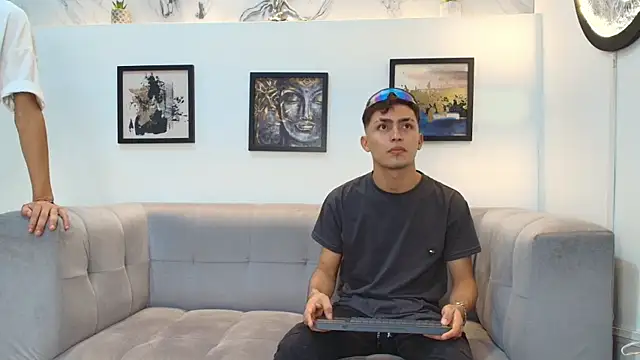 VERY HOT GUYS online show from 01/13/26, 05:39