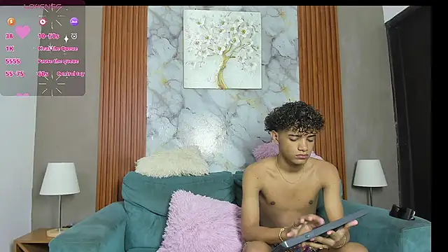 VERY HOT GUYS online show from 05/31/26, 07:25