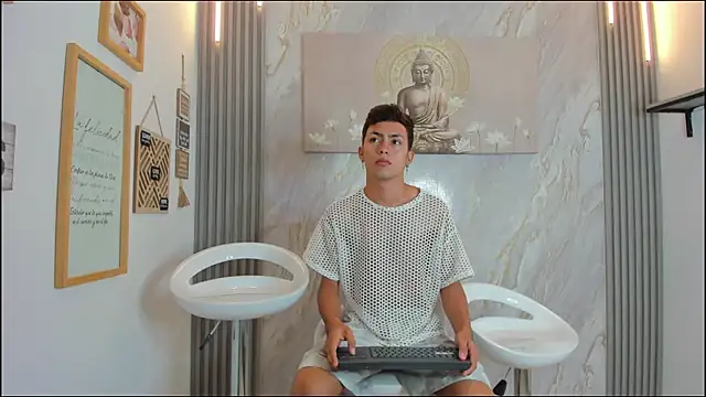 VERY HOT GUYS online show from 01/12/26, 01:18