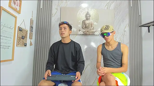 VERY HOT GUYS online show from 01/10/26, 01:28