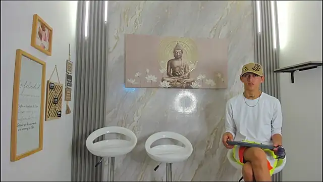 VERY HOT GUYS online show from 01/18/26, 02:42