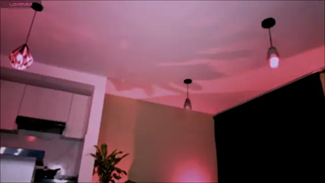 VanessaBlackrose online show from 10/21/25, 12:21