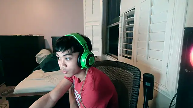 youngasianboy2007 online show from 02/08/26, 08:34