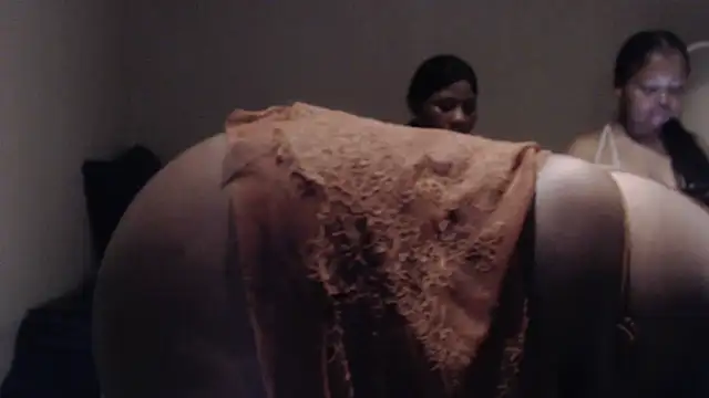 PIXIEBITCHXXX26 online show from 04/11/26, 06:00