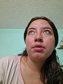 annyaparis online show from 10/20/25, 04:18