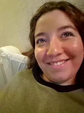 annyaparis online show from 10/22/25, 03:17