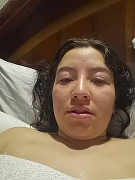 annyaparis online show from 11/16/25, 07:24