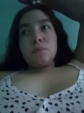 annyaparis online show from 10/28/25, 12:00