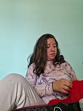 annyaparis online show from 10/24/25, 05:01