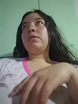 annyaparis online show from 11/18/25, 02:05