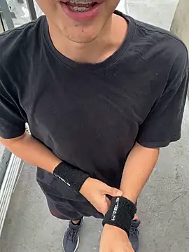 LiamMyst online show from 04/10/26, 03:19