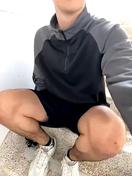 LiamMyst online show from 11/17/25, 04:22