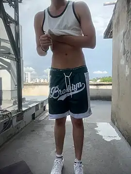 LiamMyst online show from 12/15/25, 02:56