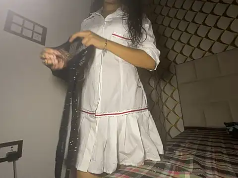 dubyzubygirl online show from 02/18/26, 03:30