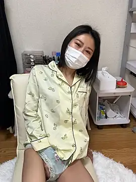 mia2 jp online show from 04/16/26, 10:34