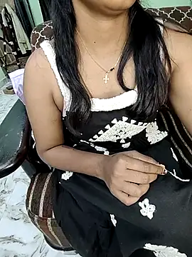 tamil thaara03 online show from 03/15/26, 06:37