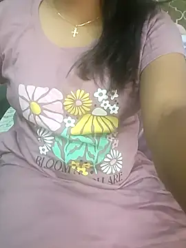 Snapshot of tamil_thaara03 chatting on 02/04/26, 05:19 tamil thaara03 online show from 02/04/26, 05:19