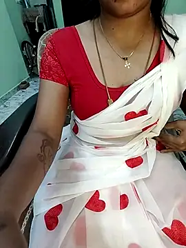 Snapshot of tamil_thaara03 chatting on 02/23/26, 06:30 tamil thaara03 online show from 02/23/26, 06:30