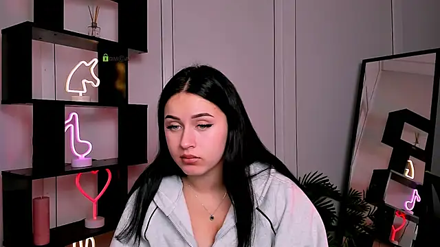 vivy star1 online show from 10/24/25, 07:46