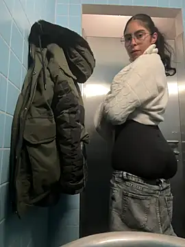 latingangsex online show from 02/16/26, 05:55