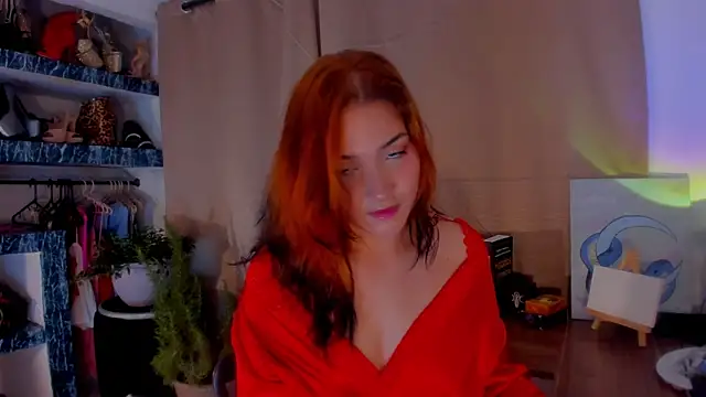 AmaruBloom online show from 12/14/25, 10:43