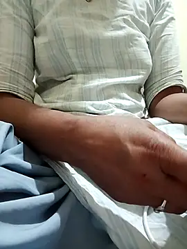 LOVE-VIKA online show from 02/27/26, 11:15