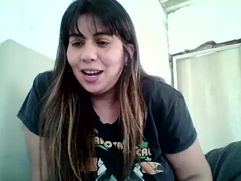 Snapshot of Benditofetiche chatting on 07/30/26, 02:38 Benditofetiche online show from 07/30/26, 02:38