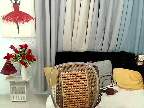 xAsianTOPModelx online show from 10/26/25, 01:39