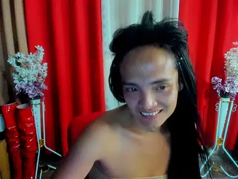 xAsianTOPModelx online show from 04/22/26, 08:21