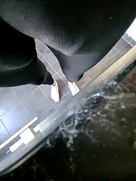 rezzzze online show from 11/03/25, 12:42