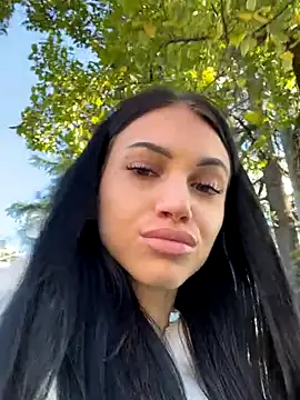 ilariea girl online show from 10/02/25, 02:09