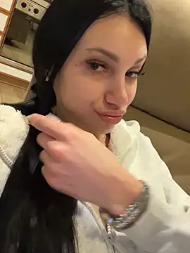 ilariea girl online show from 02/08/26, 03:43