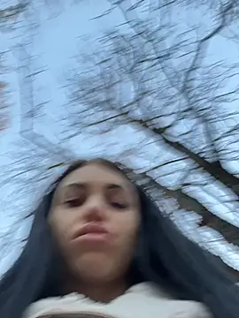 Snapshot of ilariea_girl chatting on 10/26/25, 03:56 ilariea girl online show from 10/26/25, 03:56