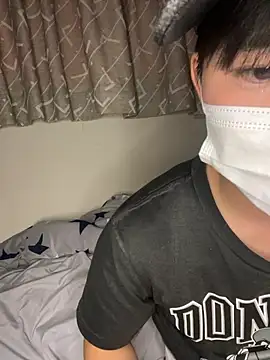 kumatan3434 online show from 10/31/25, 12:24