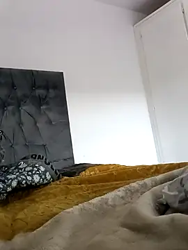 MissBubbles04 online show from 10/12/25, 06:59