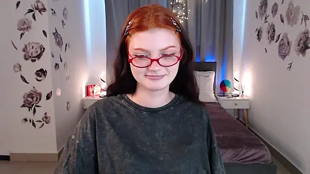 Snapshot of MileyRood chatting on 11/28/25, 01:06 MileyRood online show from 11/28/25, 01:06