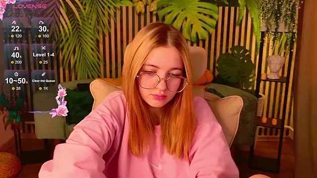 AmeliWhite online show from 11/30/25, 07:20