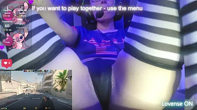 YuriXo online show from 11/14/25, 08:56