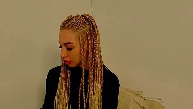 Sia a online show from 12/17/25, 06:29