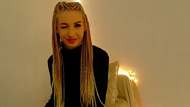 Sia a online show from 12/16/25, 04:50