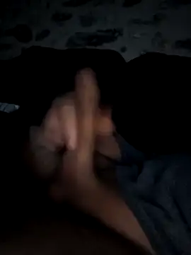 Snapshot of fred77183 chatting on 11/19/25, 09:59 fred77183 online show from 11/19/25, 09:59