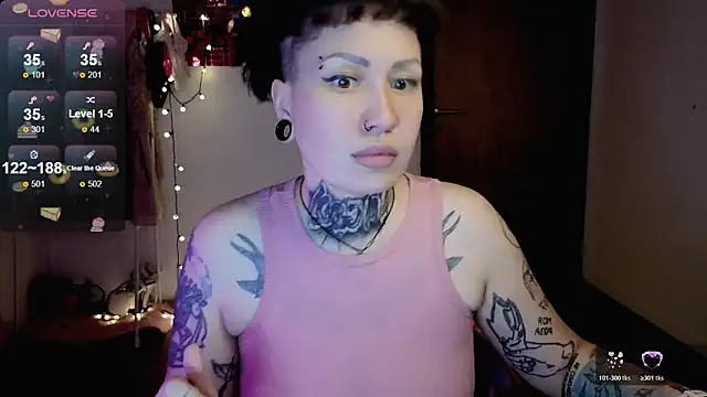 Senorita  Dakota online show from 12/04/25, 11:59